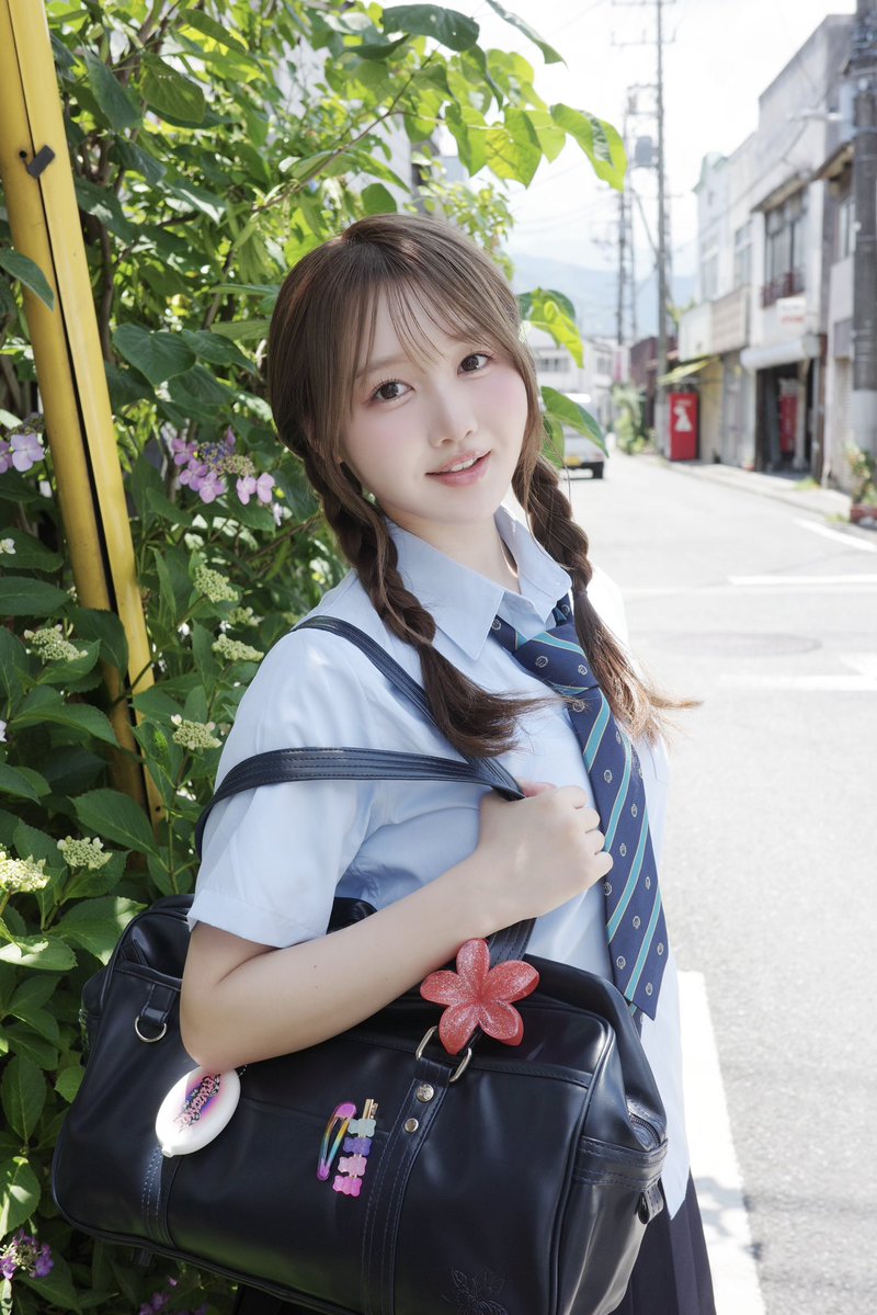 fujisawa_riko's tweet photo. 5thシングル 表題曲
『サマーツインテール』 MV公開✨️

ニアジョイとの夏🌞🌴始まるよ
この夏 全部全部 僕にください🎐

ツインテールりこどうですか？
📍https://t.co/QukrFOTQki

#サマーツインテール 
#ニアジョイ https://t.co/0UV7uubQxZ