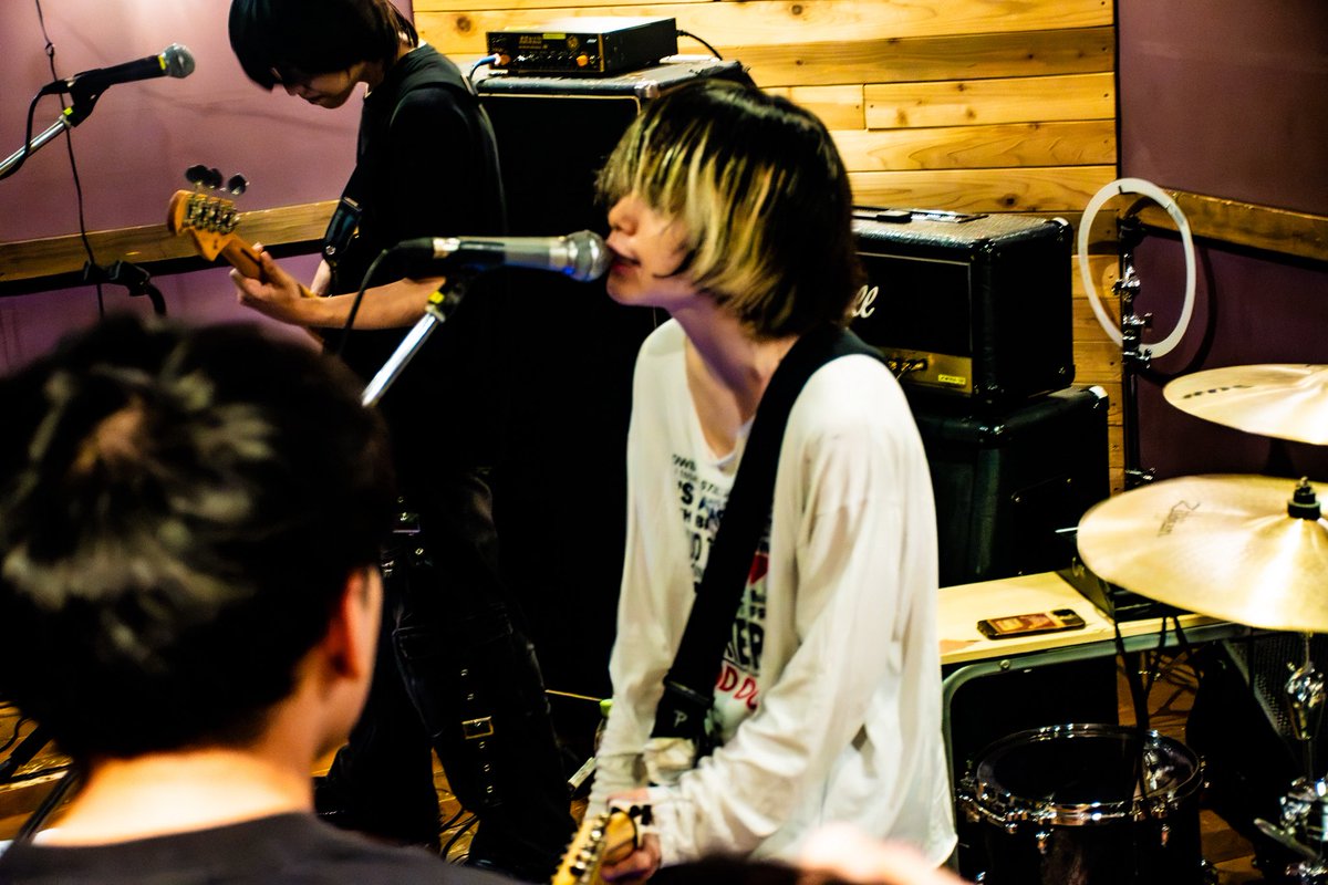 AUBREI_band's tweet photo. https://t.co/Yto472rdB8