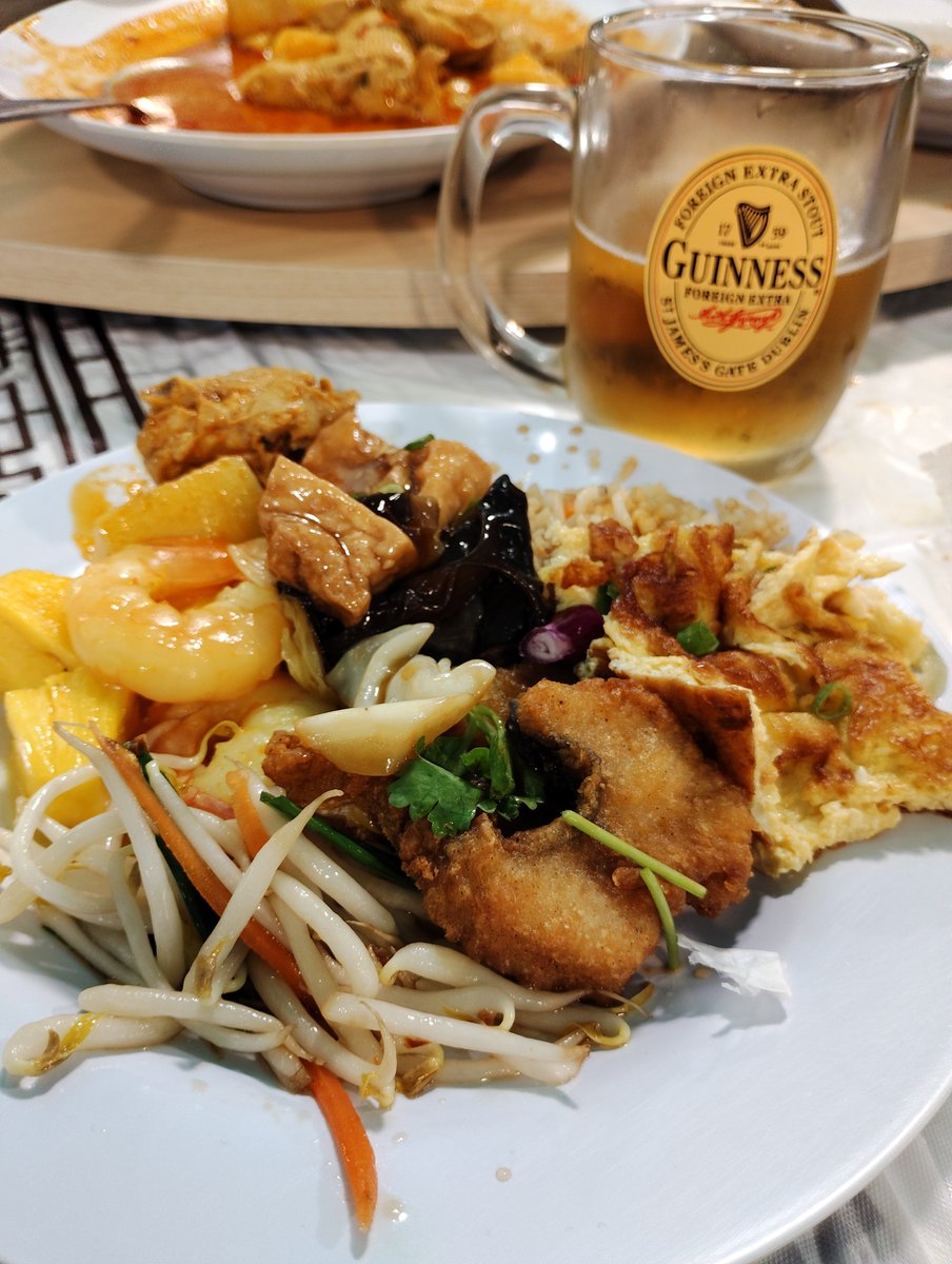 IWC117's tweet photo. ニョニャ料理を堪能。
複雑な味わい🙏
​#マラッカ観光 #ニョニャ料理 #ご当地グルメ #マレーシア #TravelMalaysia https://t.co/G6OYjXfBxn