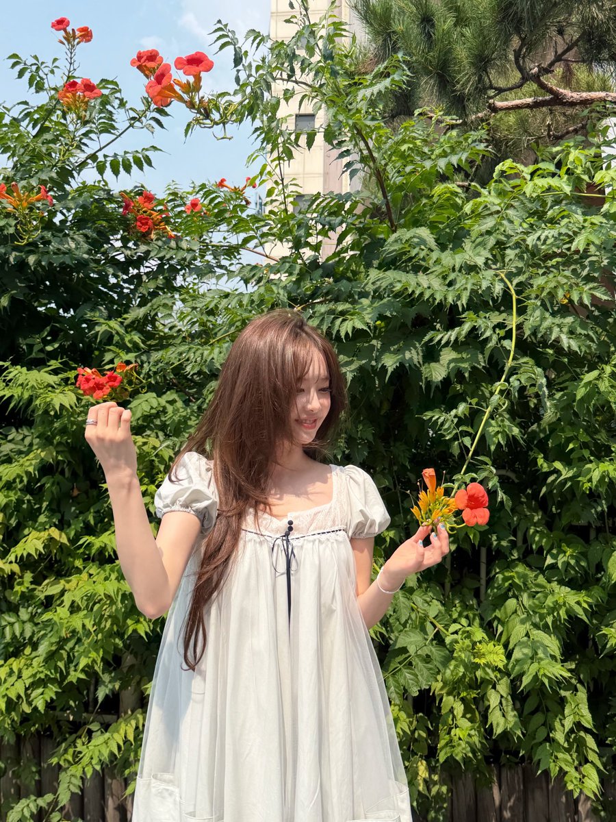 kjiwoopics's tweet photo. 💌 https://t.co/AZwDaIyoZa