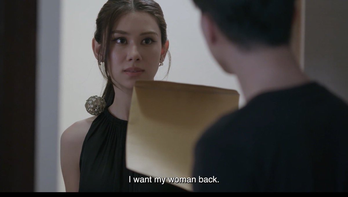 VimjGumberbearr's tweet photo. 🦋: I want my woman back
🦋 : you’re mine
🦋 : mine alone
She drop the important agreement just to be with her loved ones..so,where is the red flag beside her words?Every of her actions are her denying of the truth about how much she loves Pan🥹🫶Pheem is greenflag of actions🥹🫶

#ShootingPlsLove
#PlsLoveรักได้ไหม  
#lenamiu #ลีน่าหมิว
