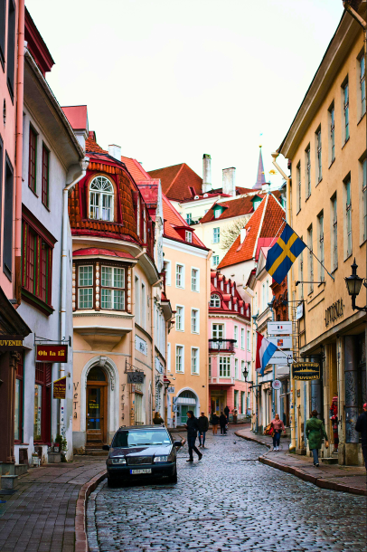 WorldnPictures's tweet photo. Tallinn, Estonia 🇪🇪 https://t.co/3tinF6MfO9