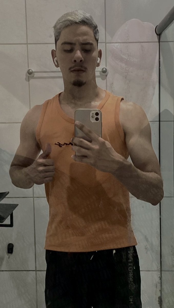 ielroccha's tweet photo. Essa é a trend? https://t.co/GgvZh2Xujv