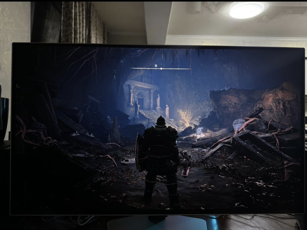 RE_GameKW's tweet photo. الي يلعب شاشة غير الـ OLED ما ادري شنو تنتظر !! https://t.co/mRNwapbSy2