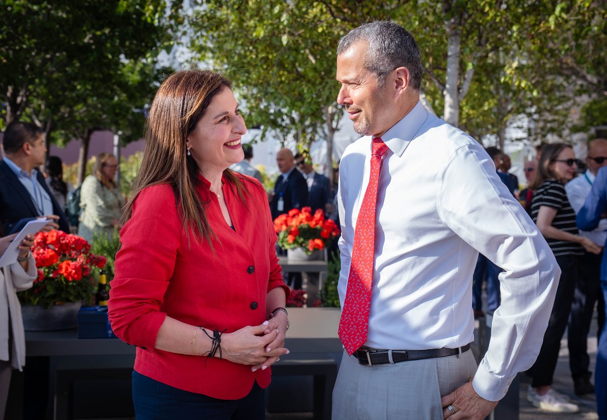 maritimeCyprus's tweet photo. IMO Headquarters 🇬🇧
The Shipping Deputy Minister, Ms. @HadjimanoliM, attended the Cyprus Reception yesterday, organized by the Shipping Deputy Ministry at the @IMOHQ, on the sidelines of the 137th Session of the IMO Council.
@Cy_UkMaritime @CyprusInUK https://t.co/GDsylCysD2