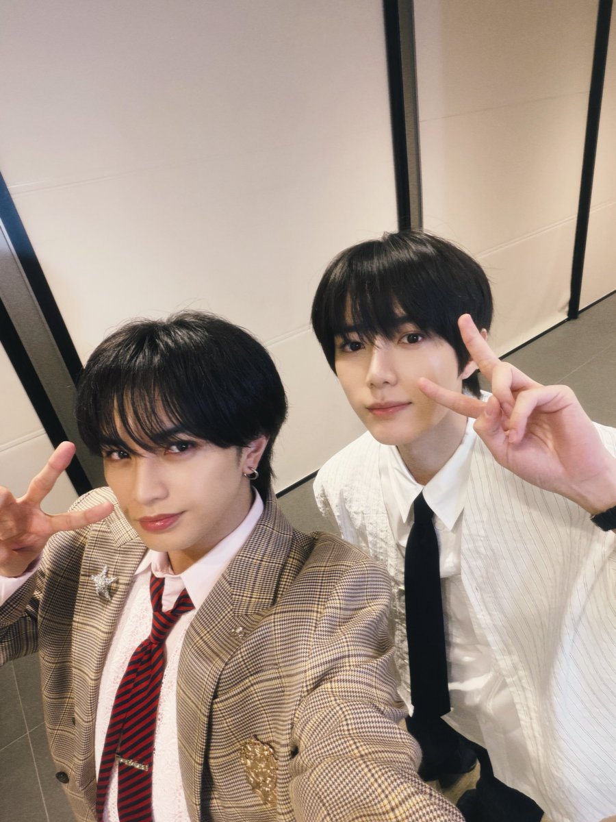 nekopangchoon's tweet photo. ケンティー、インスタにボムギュさんとのツーショット載せてくれてる🥹✨✨✨✨✨✨✨✨✨ボムくん呼び継続してくれてて嬉しいな☺️❤️ https://t.co/Y1uljWUmi0
