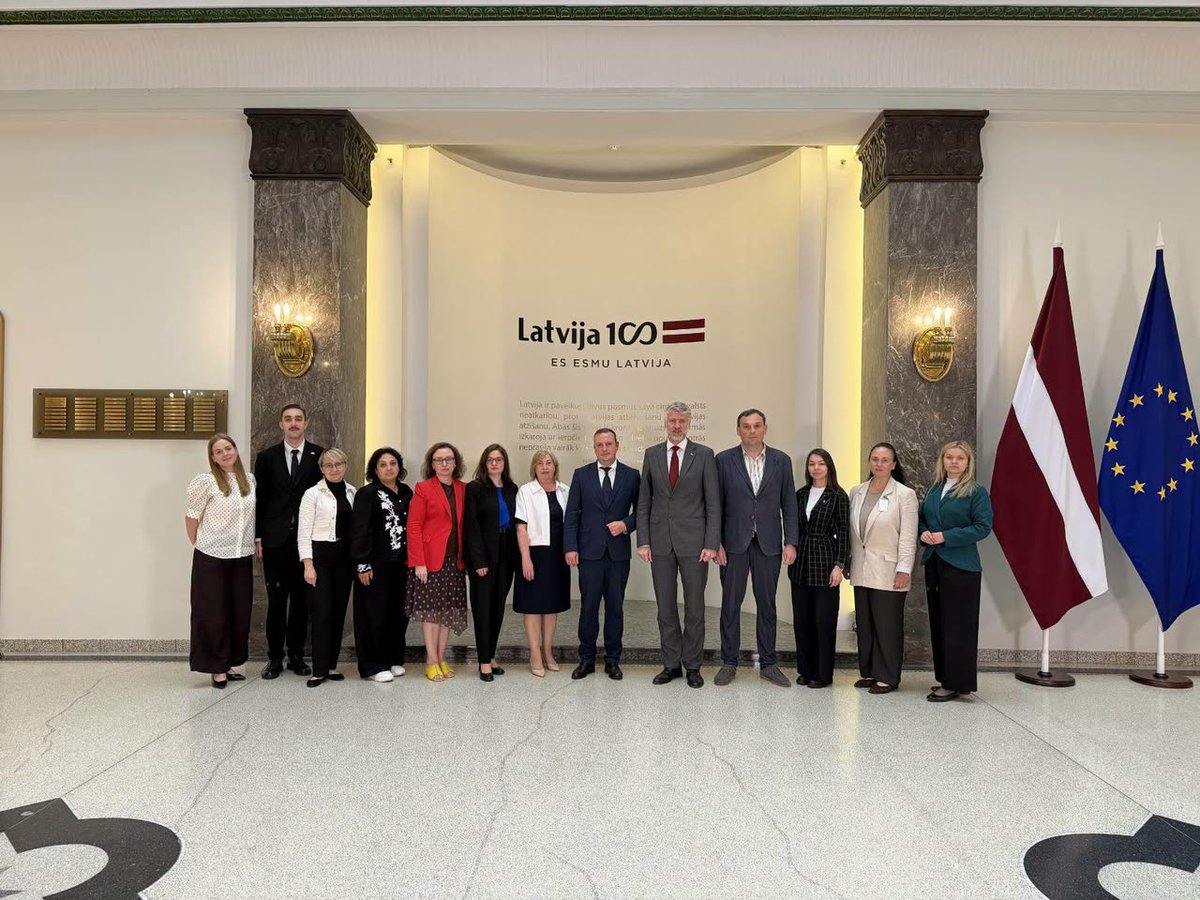 centralelectcom's tweet photo. 🇺🇦🇸🇰🇱🇻 Vitalii Plukar, Deputy Chairperson of the Commission; Olena Gataullina, Secretary of the Commission; and representatives of the Commission’s Secretariat undertook a consultative visit to Slovakia and Latvia.
🧵1/8 https://t.co/Tvw7zD4JxO