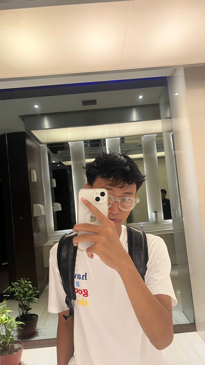 olann333's tweet photo. when y bisa beruntung kek orang'😭 #gaysurakarta #gaysolo https://t.co/uaIAHtNVxN