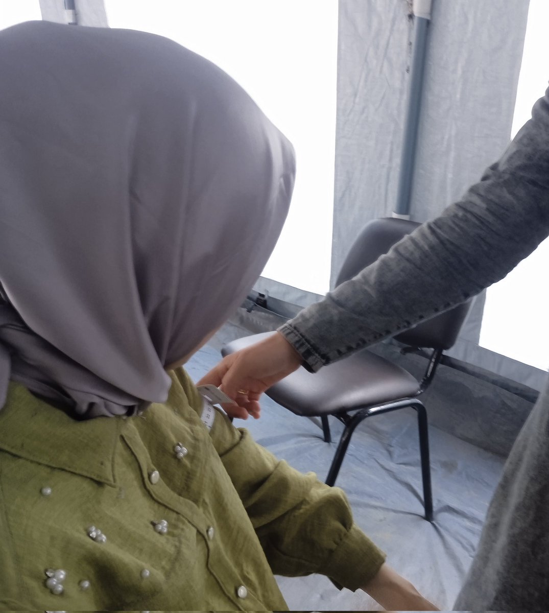 ItsNadayu1's tweet photo. I'm in my eighth month of pregnancy,and I'm still suffering from malnutrition. This report shows my monthly visits to the clinic, including my MUAC
Please consider donating so I can afford the vitamins and nutrition I urgently need for myself and my baby https://t.co/avwrDVtncd https://t.co/QXFAp3RWx6