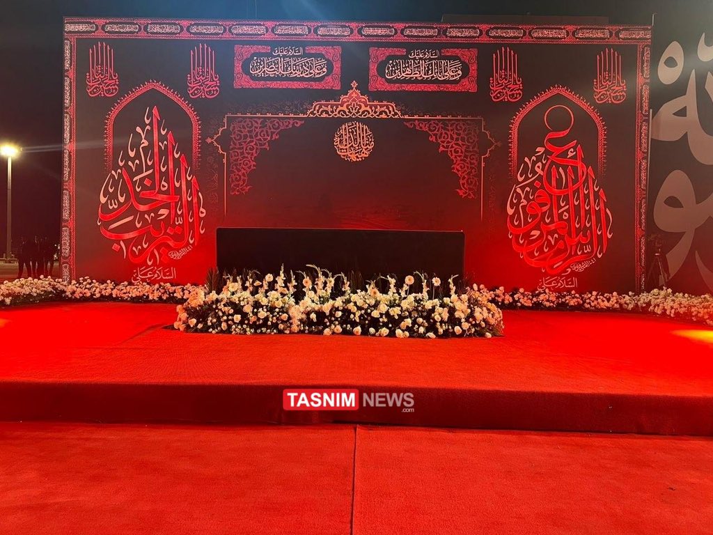 h34270's tweet photo. محل قرار گرفتن پیکر امام شهید در فرودگاه نجف برای ادای احترام

#WeMustRise
#MartyrKhamenei https://t.co/1OAjSf1THs