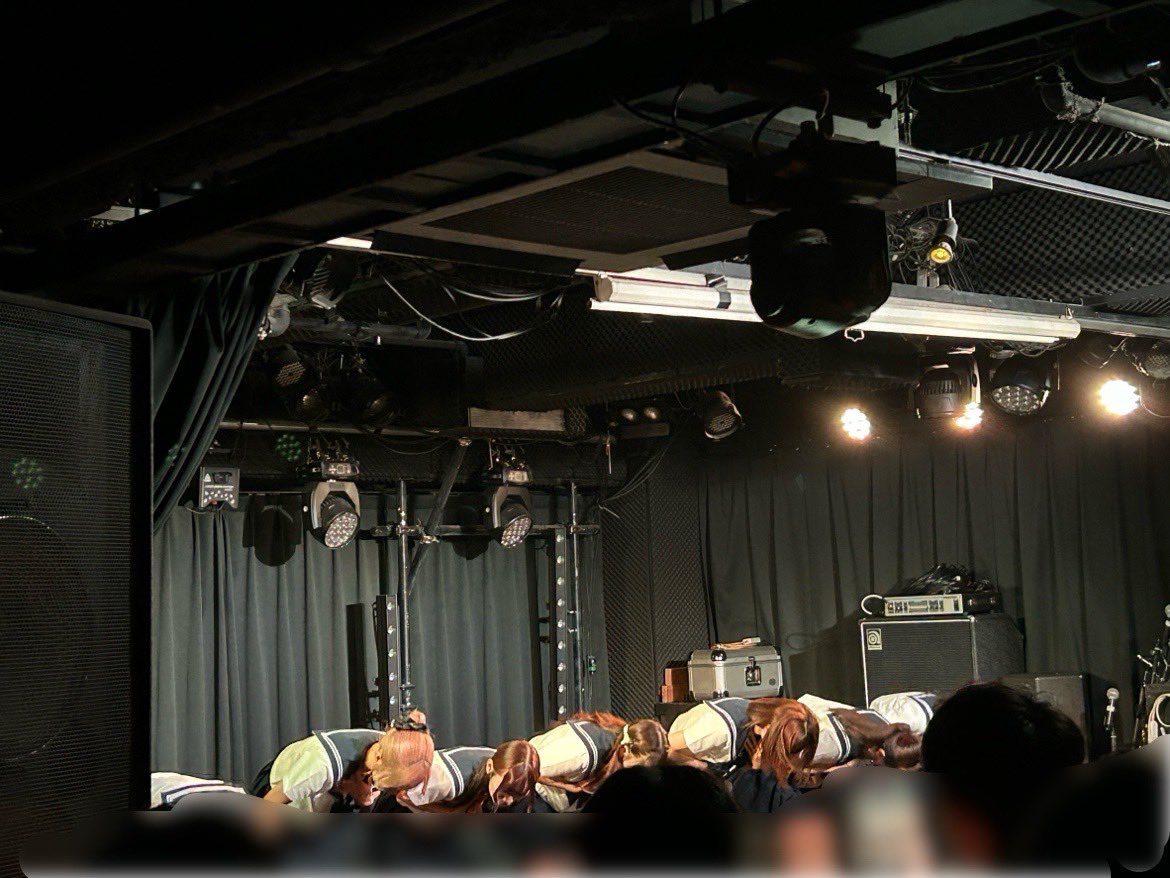 ayataro870's tweet photo. 本日の現場

（知り合いのヲタクさんが行くということだったので。盛り上がってるなぁ） https://t.co/Jc61YTbES3