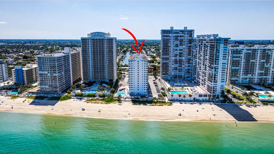 ushombi's tweet photo. New! Galt Towers 1BR Waterfront Condo - Waterfront property captures the essence of convenient resort living with direct water access #ushombi #caribbeanmls #florida
https://t.co/kIoQ8zTMgY https://t.co/awcRnvyWlQ