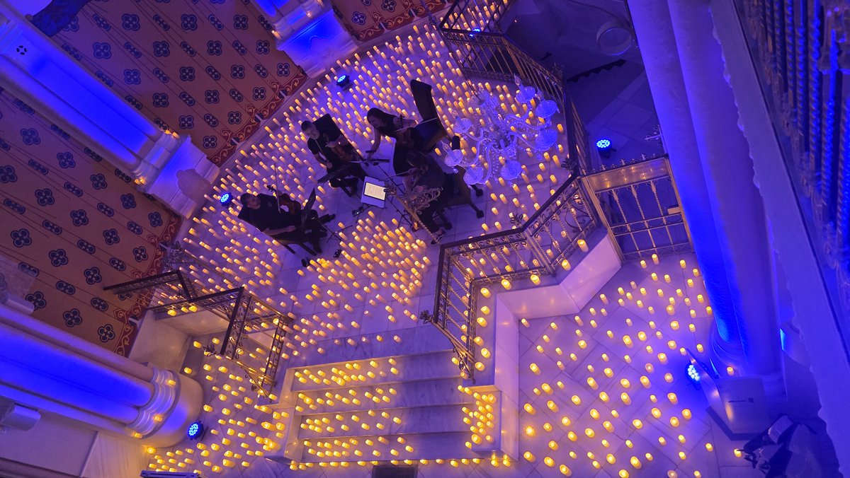 prodelanoficial's tweet photo. Gran concierto a cargo del cuarteto de cuerda de Hesperian Symphony Orchestra , un homenaje a la mítica banda QUEEN con el que hicieron disfrutar a todo el público de las dos funciones con llenos absolutos,  en un marco incomparable. https://t.co/sUtXv0LAiI