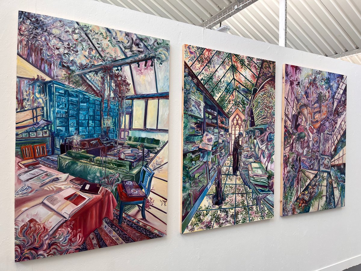 DurlstonArt's tweet photo. #DurlstonYear10 #DurlstonArt pupils enjoyed seeing the BA degree shows at Arts University Bournemouth this week. Modelmaking, Fashion, Costume, Make up, Fine Art, Architecture were but a few of the highlights and inspiration #DurlstonCreate @Artsmarkaward @inspiredAUB https://t.co/2tFaJh9bDD