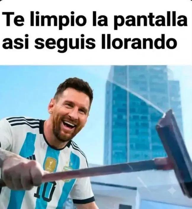 somosuno22's tweet photo. @eolopacheco Te falta muchas faltas sobre Argentina  antes de que hiciera el 3 gol Egipto pero evidentemente no entiendes de fútbol sólo envidia tu estas fuera y Argentina sigue https://t.co/O11UEXp4mU