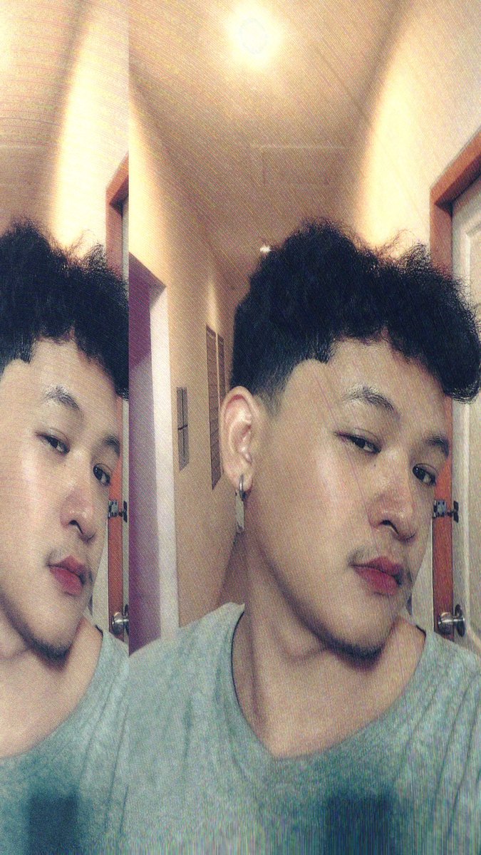 six_xixi2239's tweet photo. 😋 #หัวหิน
https://t.co/9zMdl2iH8e https://t.co/84Bg2t2u3m