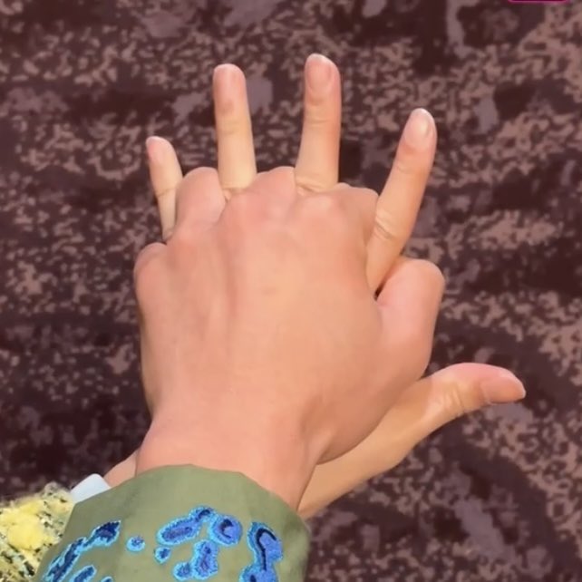 aiishizes's tweet photo. คอนเท้นชวนเขินมากอันนี้ ดิฟมือไม่พอเสียงน้องพีคกับพี่เพิร์ลคือกาต่ายน้อยกับม๋าใหย่มาก ถุกใจคนชอบไส้ดิบหูดับก็ยอม https://t.co/dGZjyzAxFd