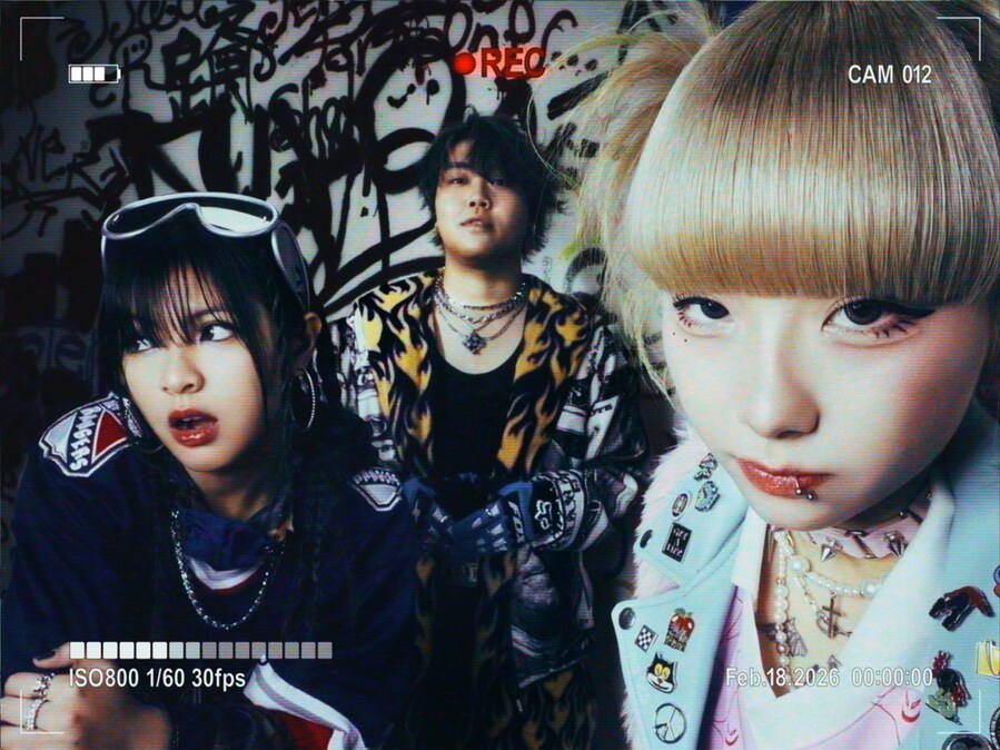 natalie_mu's tweet photo. OddRe:がワンマンツアー
「UNDERGROUND MIRRORBALL」開催

全国7都市を巡る
https://t.co/rMeVxLla9x

#OddRe https://t.co/h0AMcJFoST