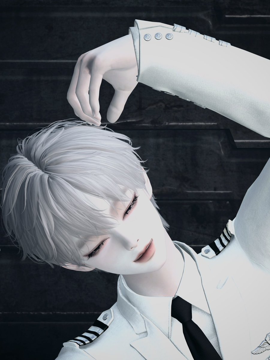 nn27270's tweet photo. 인생네컷 같은 반쪽 하트 ෆ https://t.co/6ORyWORs2W