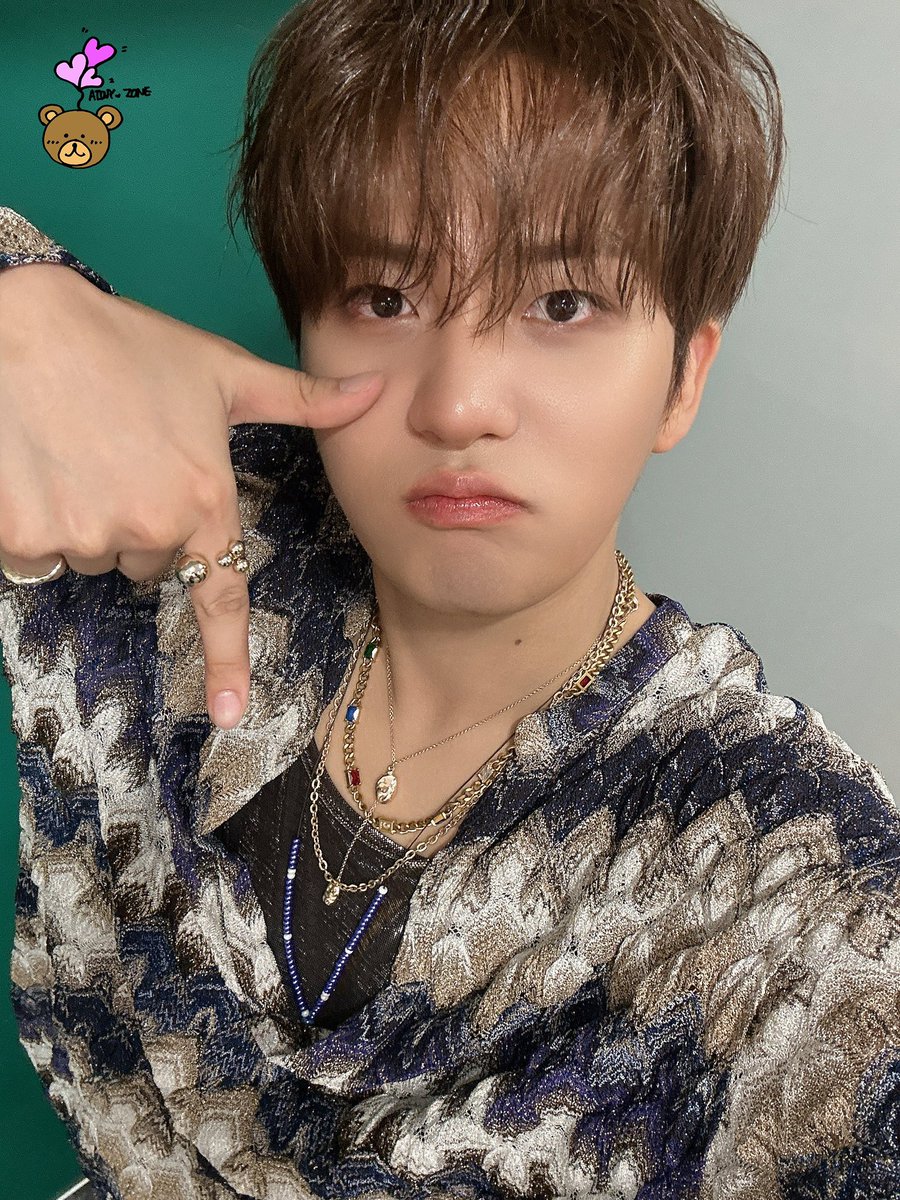 bhodduck's tweet photo. [📢] 에이티니에게 빠진 게 죄는 아니잖아? ㋡

배듀

#JONGHO #종호 #ATEEZ #에이티즈 https://t.co/BPhGFzlNHr