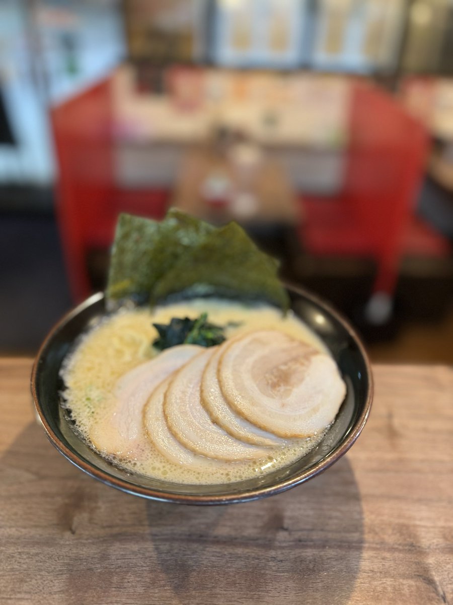 takedaya5's tweet photo. 🈺11:00-翌3:00

店内落ち着いてるので
すぐにご案内可能です😊
ご来店お待ちしております♩

🍜チャーシューラーメン https://t.co/YgkroMttTk