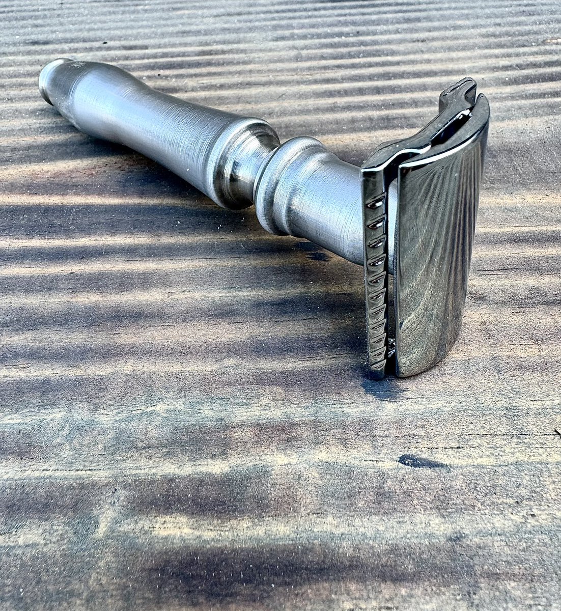 Sixty8Chicago's tweet photo. There’s something different about using a tool that was built to last longer than you will.

Handmade in Chicago and built from stainless steel, the safety razors from Sixty8 Chicago⁠ are designed for men who appreciate craftsmanship. 

https://t.co/v4ZlwrGa8y https://t.co/USfWfSPrvy