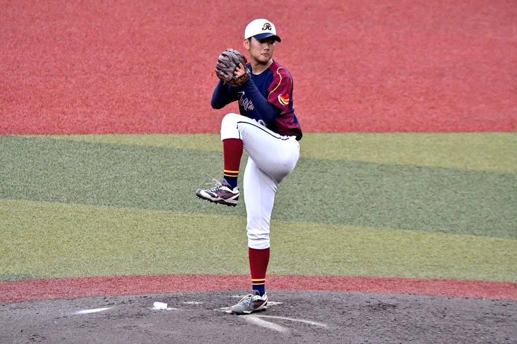 nabe_tyg14's tweet photo. 2026.7.5
東洋学園創立100周年記念特別試合
東洋学園大学 0-9 早稲田大学

東洋学園の100周年記念試合⚾
ZOZOマリンには関係者の他、独立～高校野球まで幅広い野球ファンが集まった✨✨

名門早稲田大学に敗戦したものの、この貴重な機会を今後に活かしてほしい。

#東洋学園大学
#東洋学園100周年 https://t.co/XEIT5od5Qp