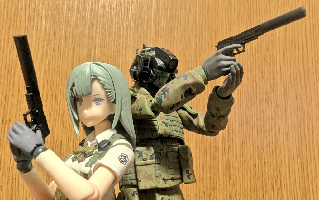 suruga0613's tweet photo. お題[サプレッサー]
#深夜の小武器庫部 
#リトルアーモリー 
#リトルアーモリーを装備 https://t.co/HpprwqzytS