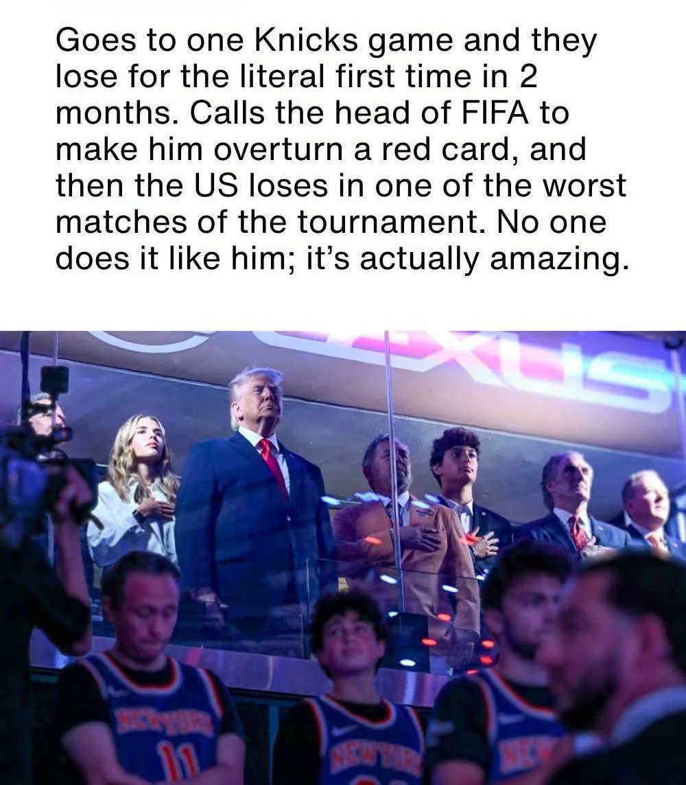 YourAnonNews's tweet photo. From the Reflecting Pool to the Knick's game, to the World Cup and even to the US economy. Everything Trump touches turns to shit and dies...
Literally King Midas but in reverse. https://t.co/qzw0zcNWW8