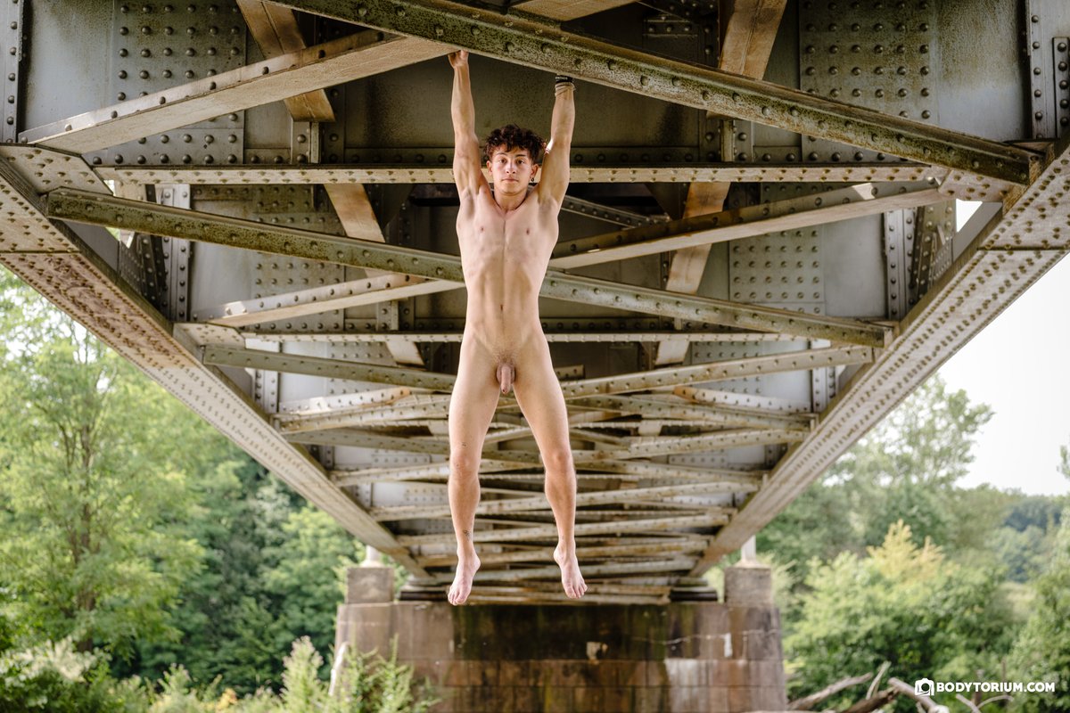 bodytorium's tweet photo. Kiro ✨
A sweet and humble young man with a difficult past, kept surprising me with his incredible energy, enthusiasm, and skill.
Full high-res collection → https://t.co/CFM3z4lm6O

#MaleNude #NudeArt #NudePhotography https://t.co/QNeibUPEbj