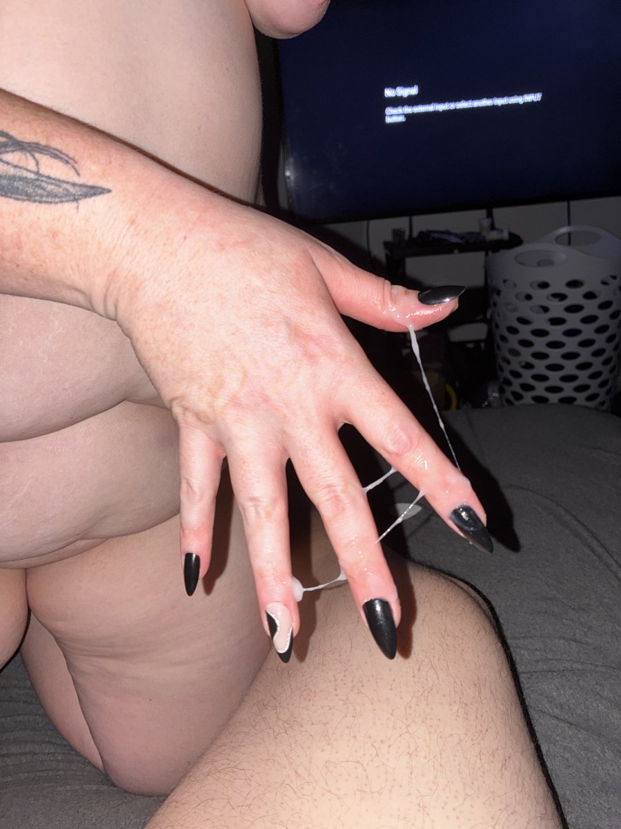 ZeroExist91's tweet photo. Cum all over her hands. Full vid on my OF tomorrow including moaning groaning and many noises as I squirm in pleasure!

#Chub #Chubby #Daddy #Bear #bhm #bbm #Fatbelly #Fatbastard #nsfwtwt #chudai #wataa #chubbyman #Beardedman #NSFW #Cock #Littlecock #Smallcock #Dick #Littledick #Smalldick #Penis #LittlePenis #Smallpenis #nails #blacknails #cum #cumshot #cumnails #cumonnails #bbw