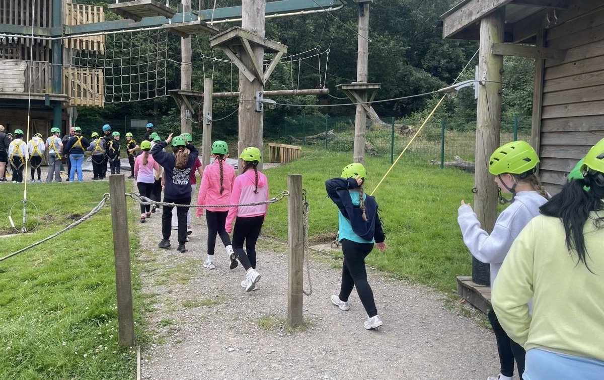 mesne_lea's tweet photo. Year 6 went to Haigh Hall yesterday. A great day had by all. I think the staff and the parents who attended enjoyed it too. Off to the cinema today. #adventureweek https://t.co/aZCUhj8NXw