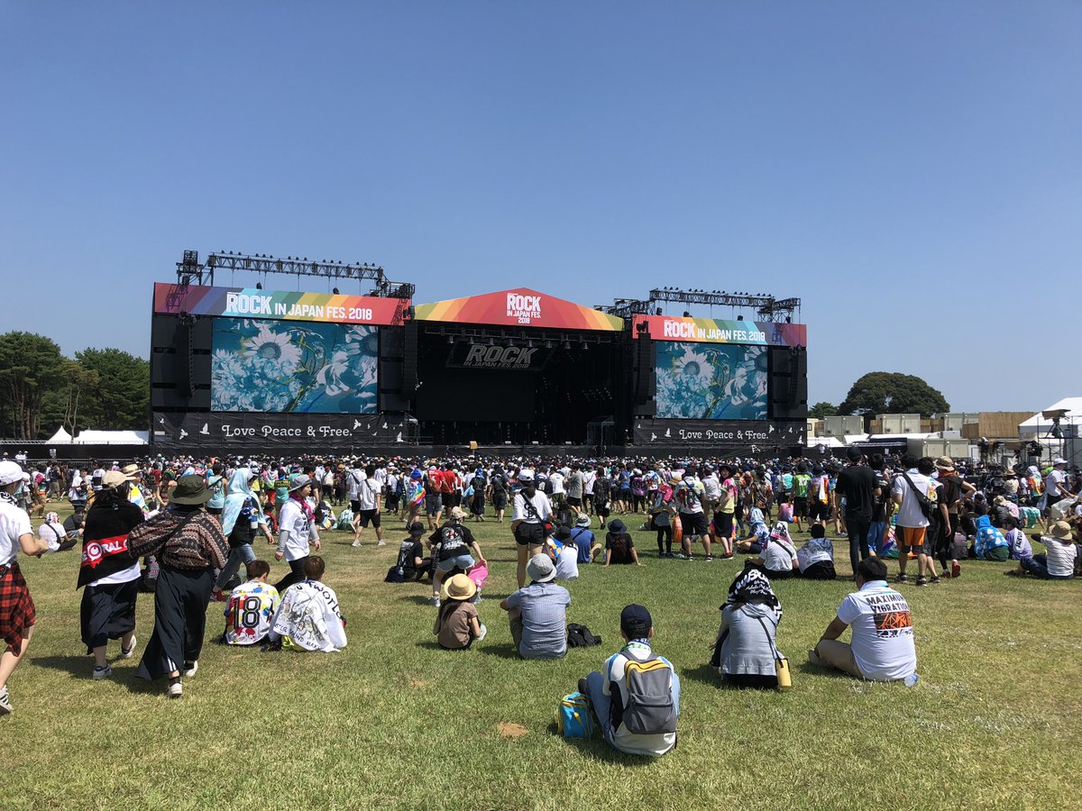 yamarockya's tweet photo. 彼女は音楽の趣味同じで付き合ったけど、今は一緒にライブ行ってくれなくて、ここ２年くらいいつも1人なので仲良くしてください！ライブ一緒に行ってくれる人とかできたら嬉しい

#邦ロック好きな人と繋がりたい https://t.co/m7R1QWDoBe