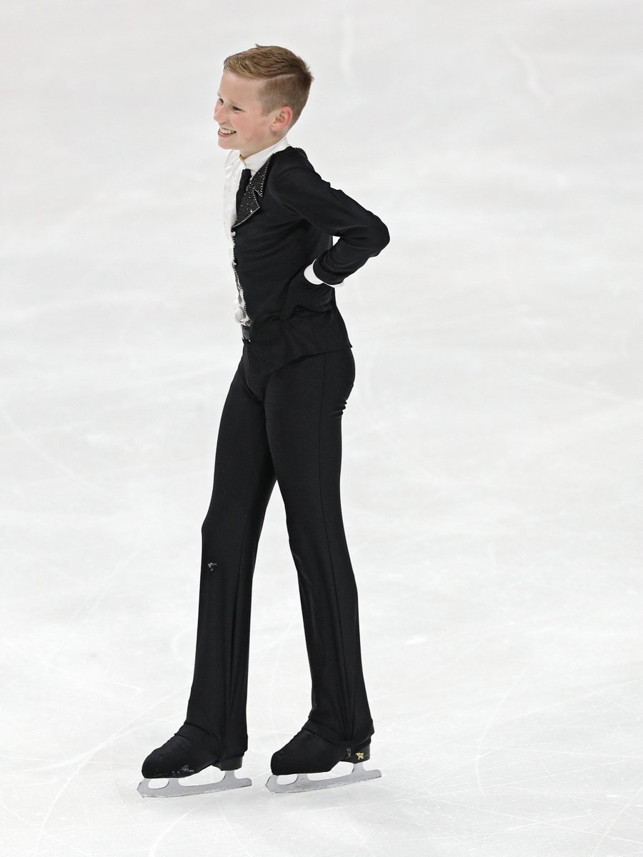 ISU_Figure's tweet photo. Same smile, a few years apart 😊⛸️

Ilia Malinin started his international career at the ISU Junior Grand Prix, now he's a 3x World Champion 🏆✨. 

Keep an eye on the ISU Junior Grand Prix starting next month 👀, you never know which future star you're watching first ⭐

#FigureSkating