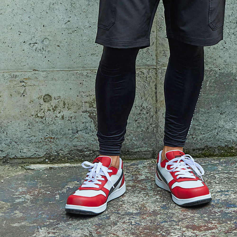 PUMA(プーマ)】FRONTCOURT LOW フロントコート ロー 64.208.0 レッド