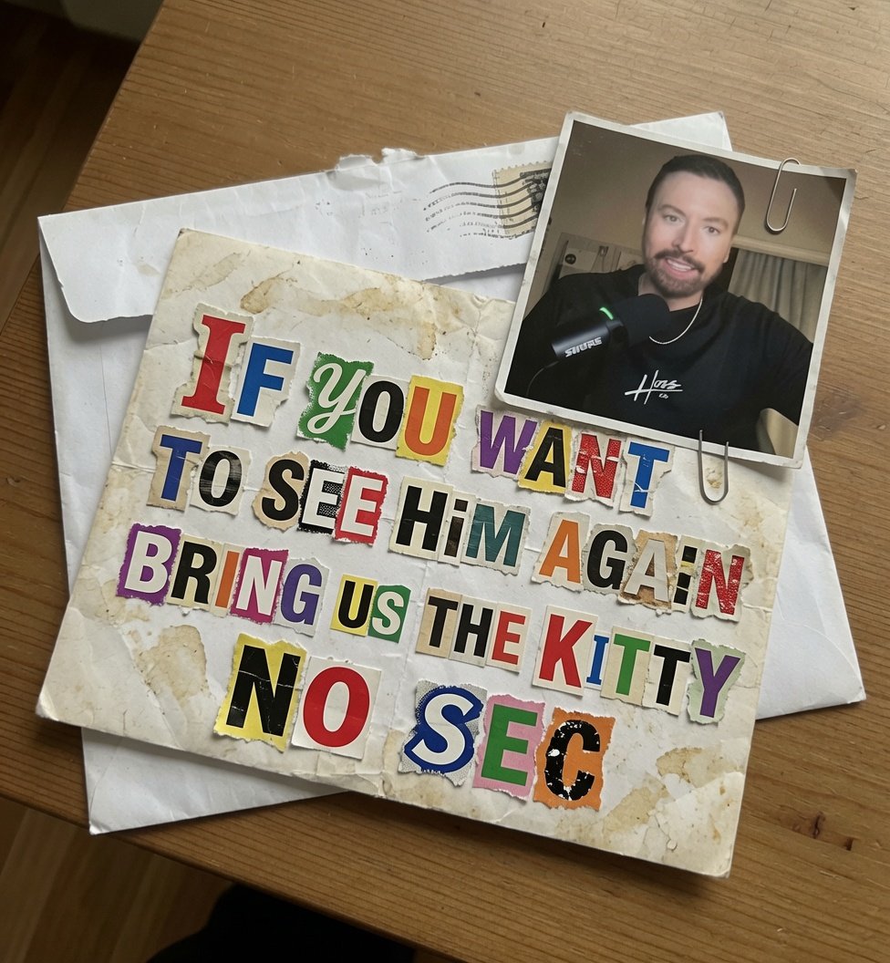 229Billion's tweet photo. I got this in the mail, should I be worried? 😰 https://t.co/EuBzXTECSe