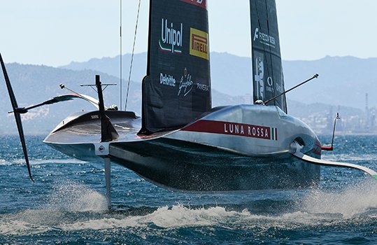 meccanica_plus's tweet photo. #Siemens e #LunaRossa ampliano la collaborazione nell'#ingegneriadigitale integrata. @siemens_press @Siemens @lunarossa #yacht #simulazione #CAD #digitaltwin #modellazione #partnership #AmericasCup - Meccanica Plus https://t.co/DsFyxT6j21 https://t.co/LoQEpQpW1N
