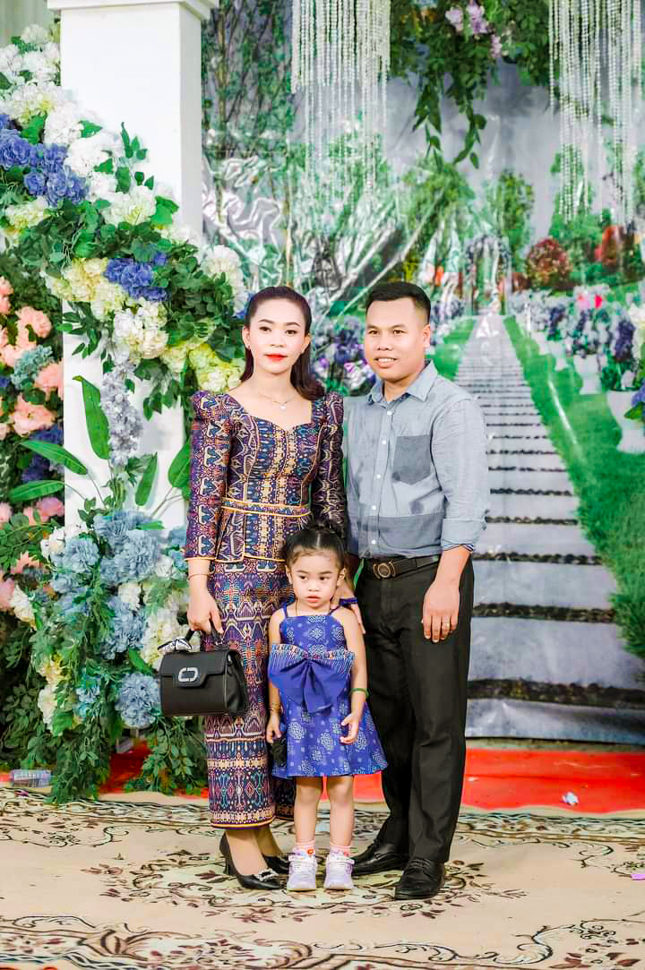 j_mengly's tweet photo. Mengly J. Quach Foundation would like to sincerely thanks Mr. Soriya Yong for his generous monthly donation to support our charity and social work.
#MJQF https://t.co/YUjNpCK0Dr