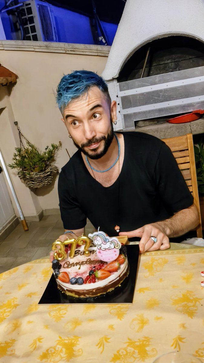 Daniele 🕺🦥 tweet media