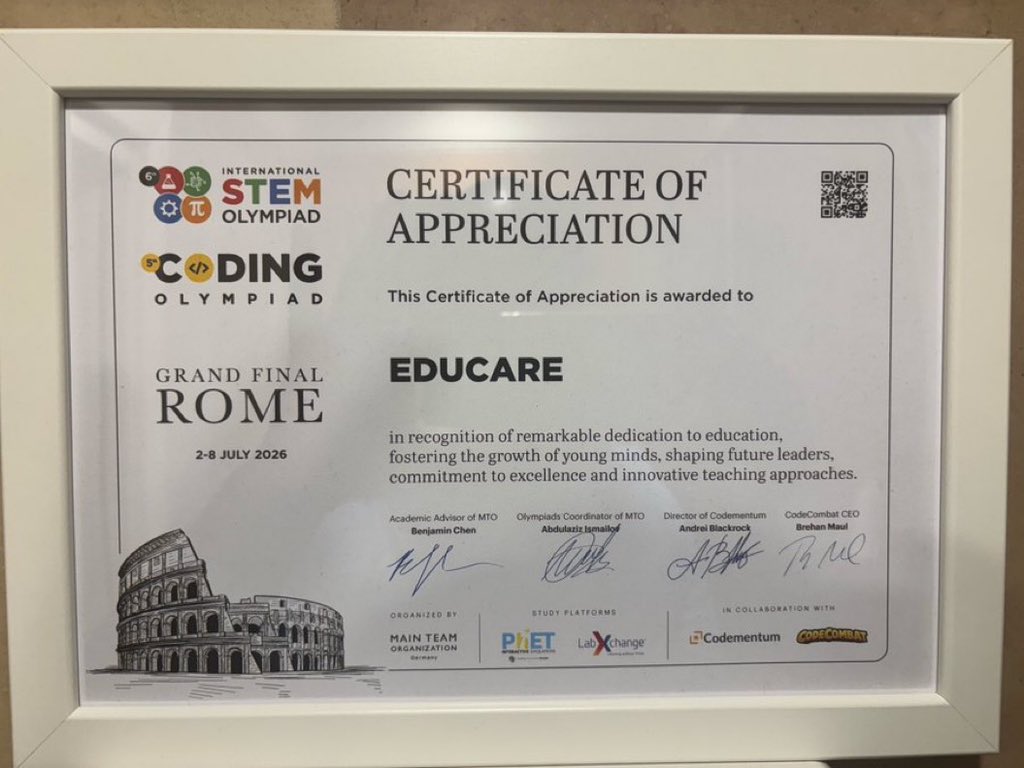 vian337's tweet photo. PhD Dipo, i have a mail for you, this is the Certificate of Appreciate to Educare. Our space must hold tonight please. Shiooor https://t.co/s0MFCaLSdo