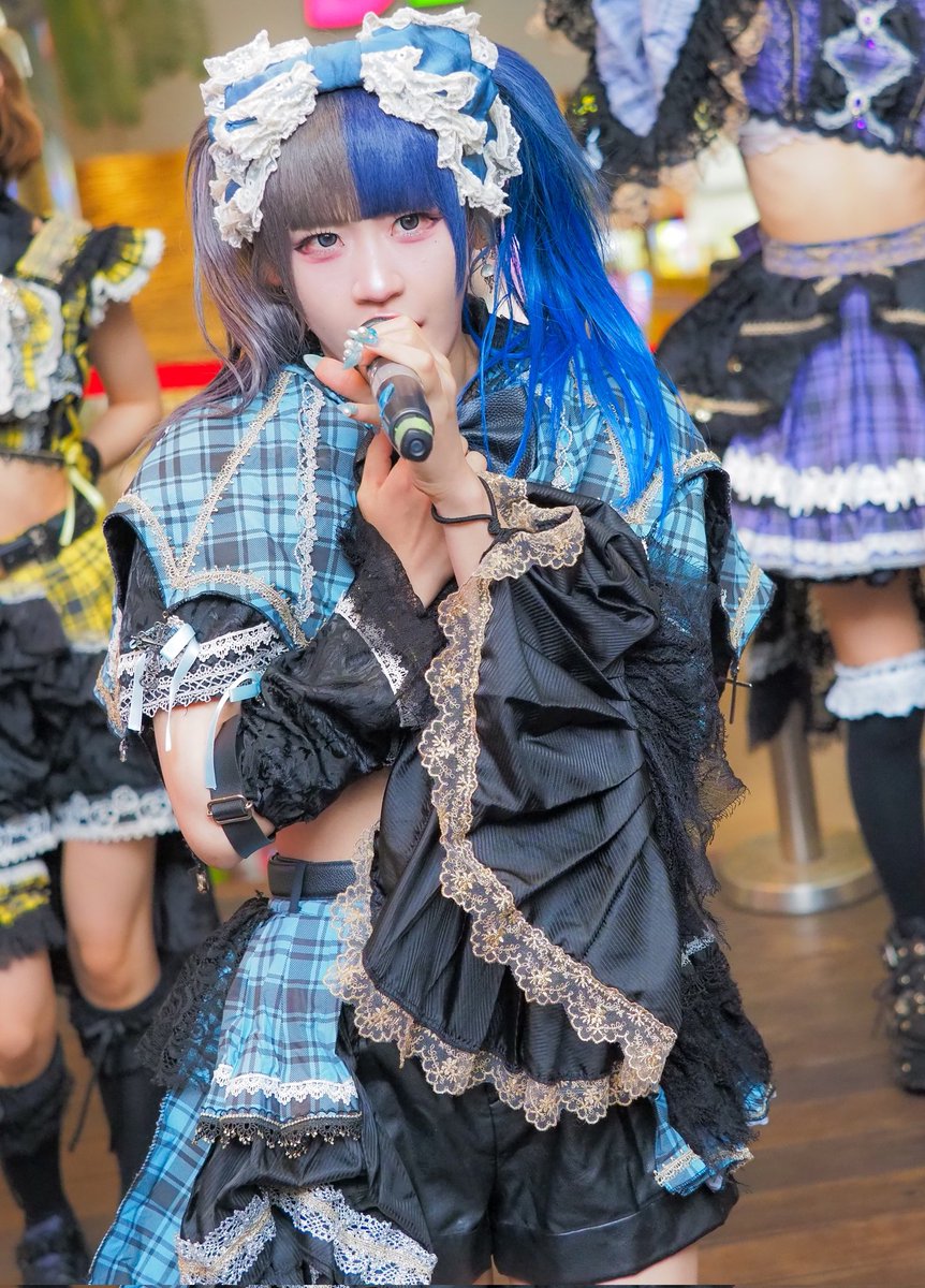 tatatatengoku's tweet photo. 2026.07.06 心斎橋BIGSTEP大階段

星海 せれん🐼🪼 : @ diavel_seren 
デビルカラー : アクア

#星ノ死滅海遊
#DIAVEL https://t.co/d2DAieZdZD