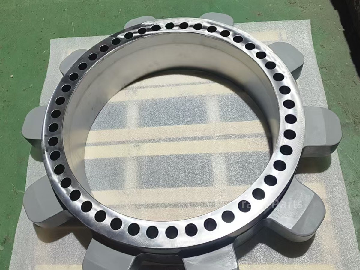 VM_parts's tweet photo. Shipped to India🚚

🔹Demag CC2800 Bottom Roller
🔹Demag CC2800  Sprocket

#Crane #CrawlerCrane #HeavyLifting #MarineEngineering #Demag #HeavyEquipment #CC2800 https://t.co/dnlqw0ItpQ