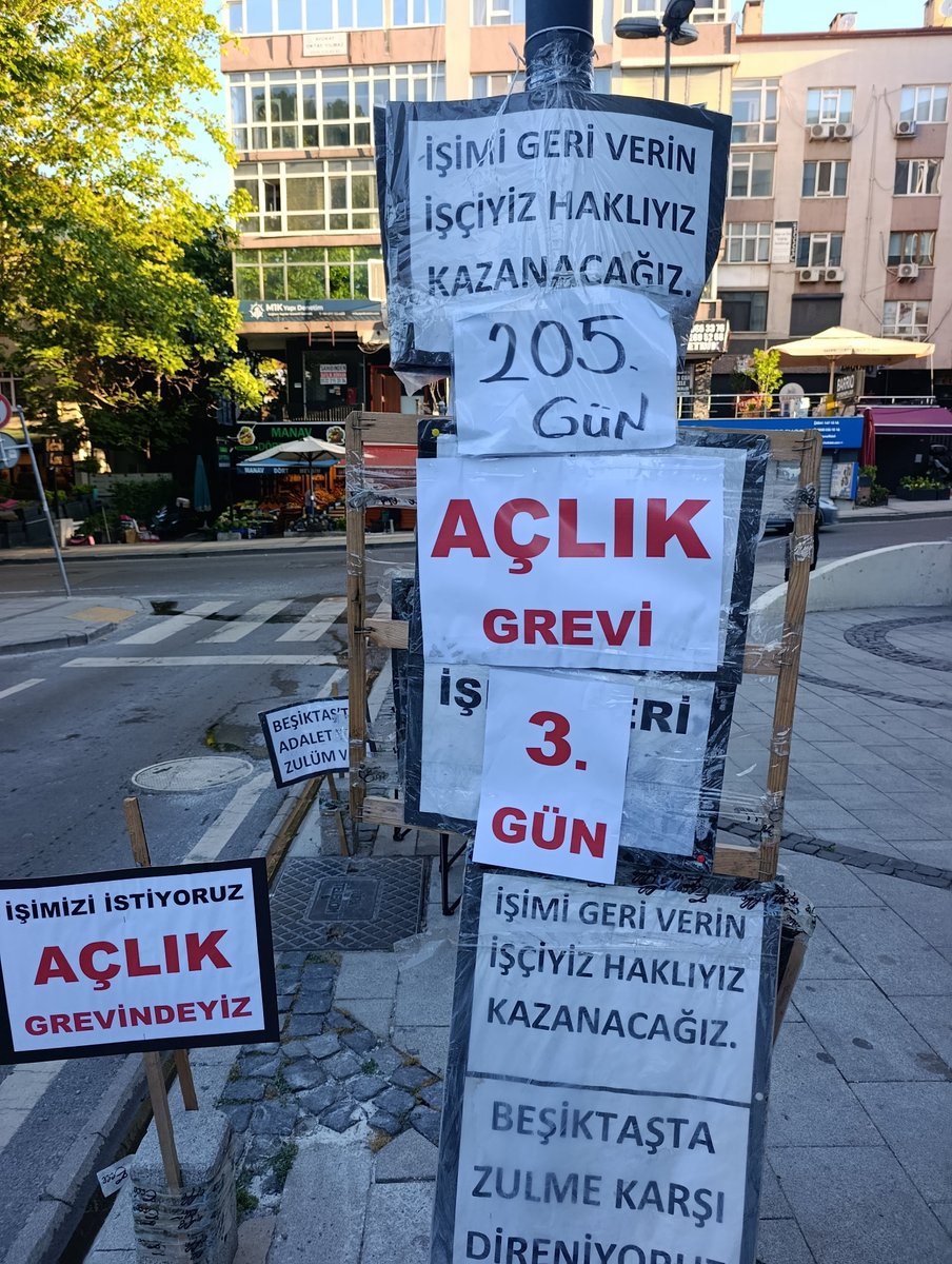 TuranCil58's tweet photo. Açlık Grevimizin 3. Günü
İşimizi geri verin.
 Talebimiz haktır, adalettir, ekmeğimizdir.

@RasimSisman  @BesiktasBel 
@Sosyaldemokrasi @DiSK_Genel_is https://t.co/ST9t8g6foZ