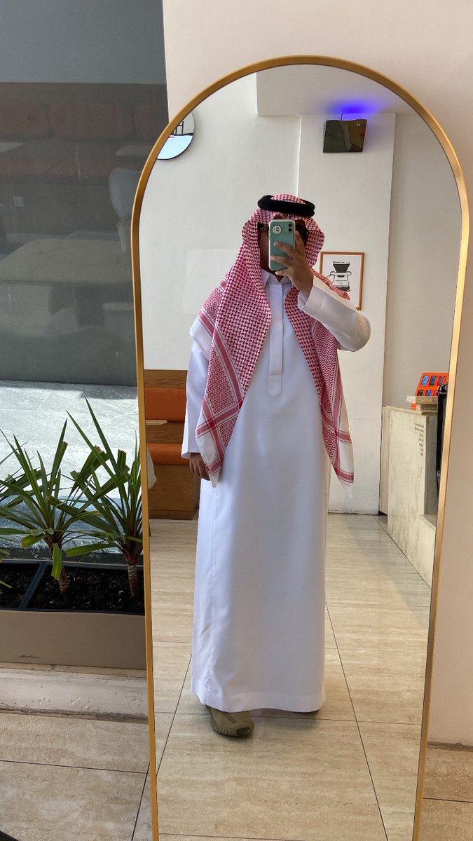 h_55v2's tweet photo. صباح الخير أمّا بعد:
«يارب واللي طموحاته كبار، سخّر له الدّنيا 
وحقّق طموحه» https://t.co/P8FzAyjsQo