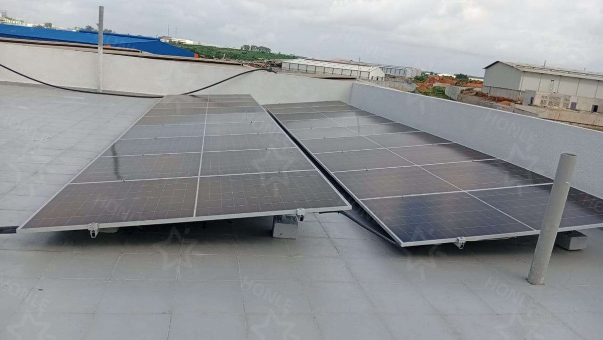 HonleNewEnergy's tweet photo. 📍Project Showcase | Abidjan, Côte d'Ivoire 🇨🇮
Three new HONLE ESS projects are now supporting:
🏠 Staff accommodation
🏭 PK24 warehouse (bridge cranes &amp; roll-forming machines)
🏢 PK26 warehouse offices
#EnergyStorage #SolarEnergy #Abidjan #LithiumBattery #HONLE https://t.co/QflyT4Puii