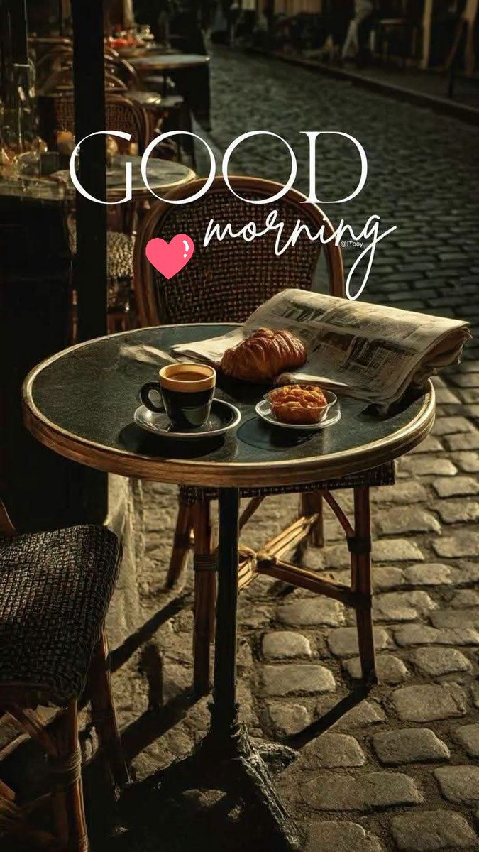RajaTahir192843's tweet photo. #RushHour. ☕️ 🌸 ☕️ https://t.co/x3zopgGRS9