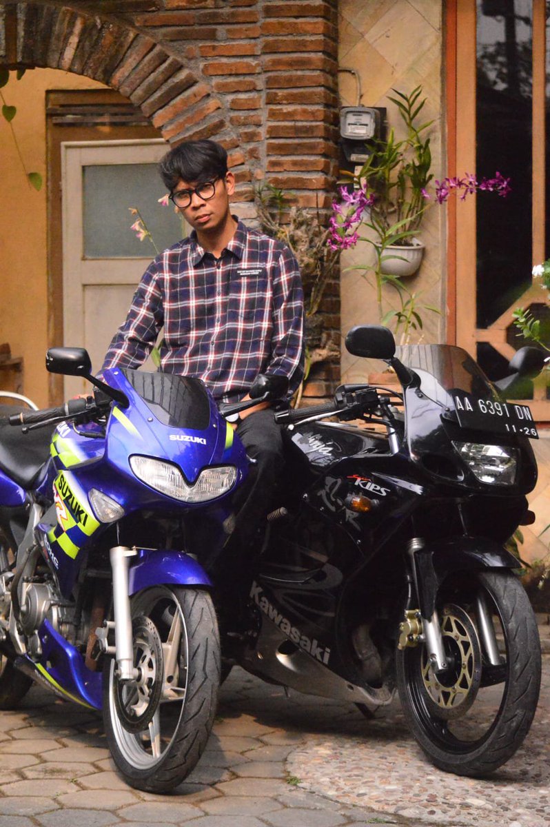 QinanAlbar's tweet photo. #fxr150 https://t.co/vmlTrKI2YD
