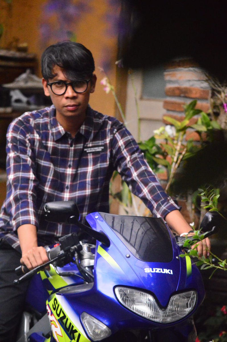 QinanAlbar's tweet photo. #fxr150 https://t.co/vmlTrKI2YD