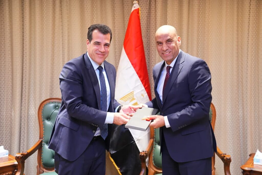 migrationgovgr tweet picture