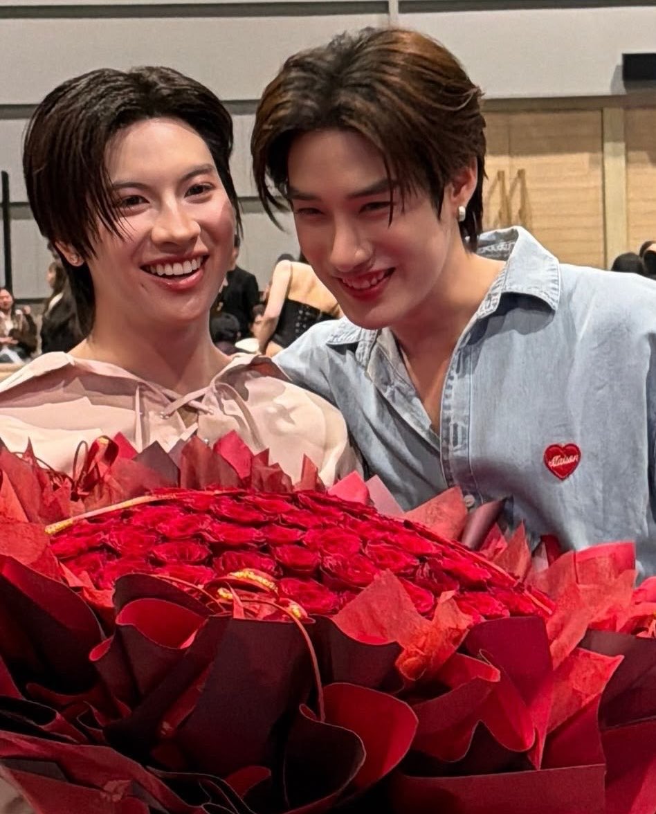 Linsupromax's tweet photo. ให้ตายก็หาไม่เจอ หาให้คล้ายก็ไม่มี https://t.co/9wSUoBeE1W